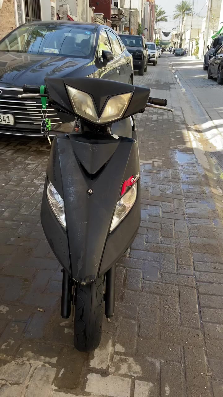 سلام عليكم
دراجة ثعلب جيتي أر 
الدراجة صارلها سبوع من نازله من الرمبه 
و الدراجة كلش نضيفه 
و اني متوازي عله بيعته لن محتاج 
للاستفسار على الرقم 
*********** واتساب فقط
