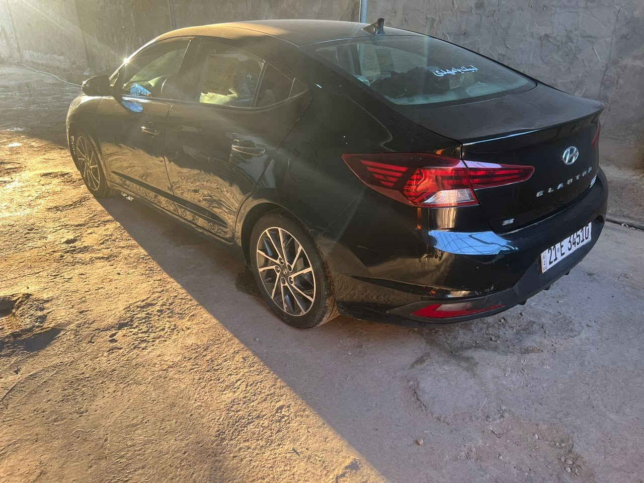 النترا 19 سياره رقم سليمانيه حادث امريكه ناشره. جاملق وبنيد  + بارد باب سايق  شوي شخوط بعد لون لاسود معروف بس سياره حلوه سياره بيه جبنه و حجر بيئه وصخ  انه ابيعلك بيه خيط تبخير هوه لخلل من جبنه وحجر لبيئه من غير شي انه ابيع بيه خيط وسياره حلوه وسعره بي مجال تعال وشوف وبخدمتك. سيارنه نااعمه 105 مستعجل ***********
