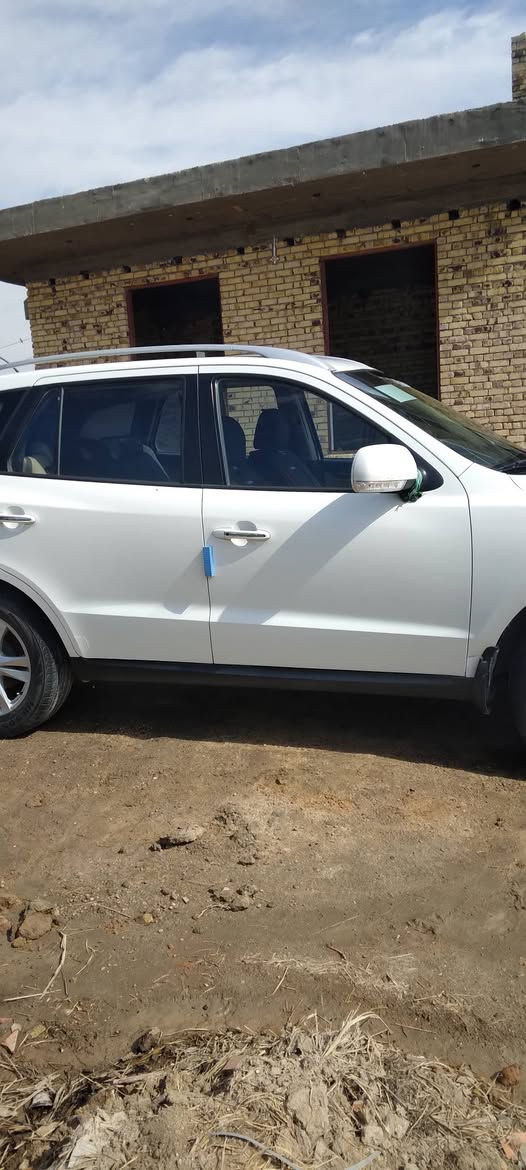 سنتافيا موديل  ١١ كفاله عامه فول مواصفات فتحه بصمه كل مواصفات الفول رقم انكليزي بأسمي هزه قبل اسبوع سنويه لل ٣١ سياره احله من الصوره بيه راجز اول ماتشغل وهي بارده صوت ثانيتين ويروح لاعته ولاخربطه صكر الله شاهد ترايك لاربيل تايرات جدد باتري جديد ماتذب ربع عليه بيه فقط باردات  السعر ١٦٨ وبيه مجال قليل للإستفسار ***********
