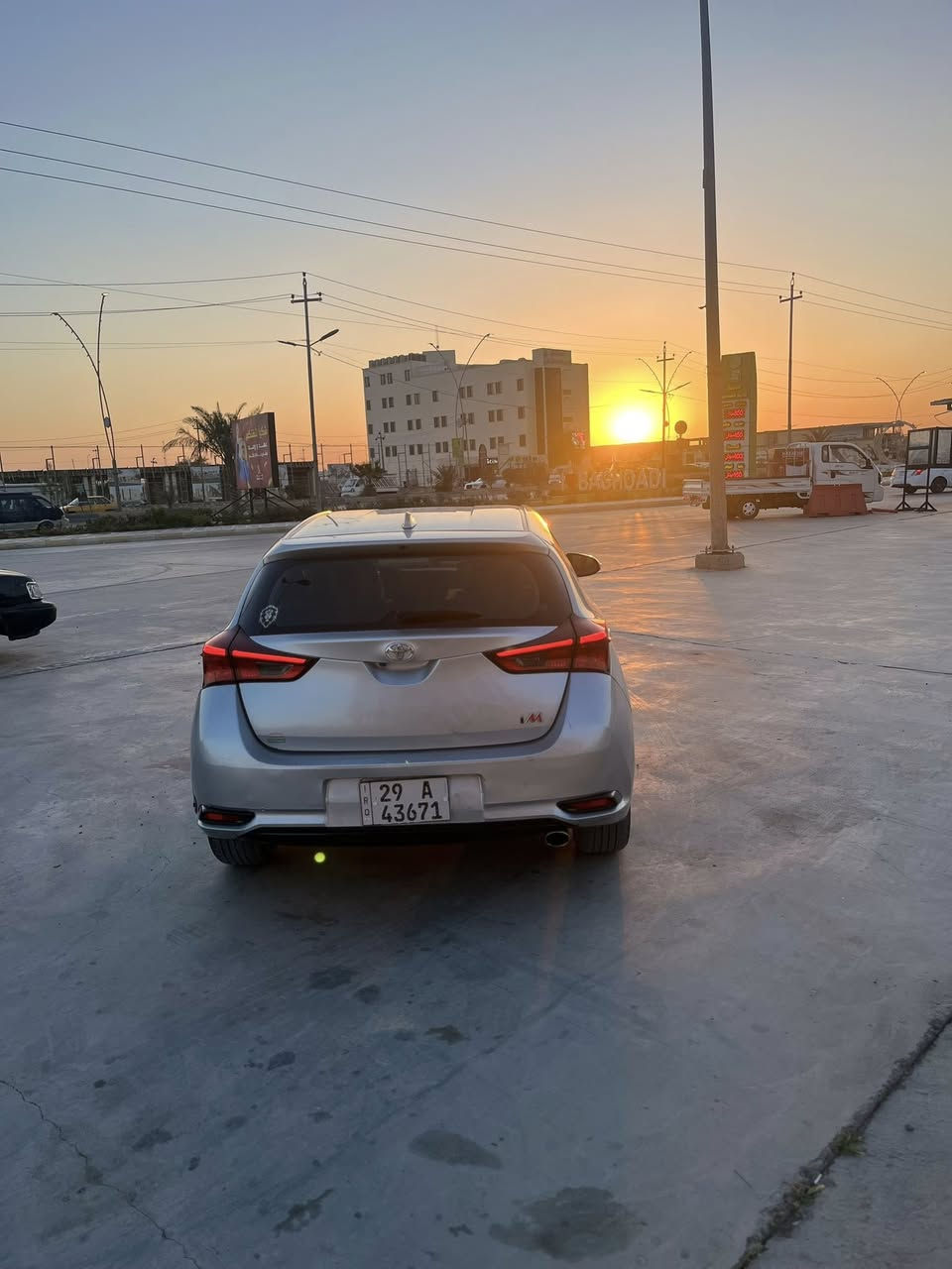 السلام عليكم كورله 2018 وارد امركي حادث دعاميه إماميه فقط تبريد ثلج 🧊 تتفئه نار 🔥 رادار امامي رقم واسط نكليزي مراوس حسب القناعه مكاني واسط السعر 122 وبيهه مجال *********** واني خادم
