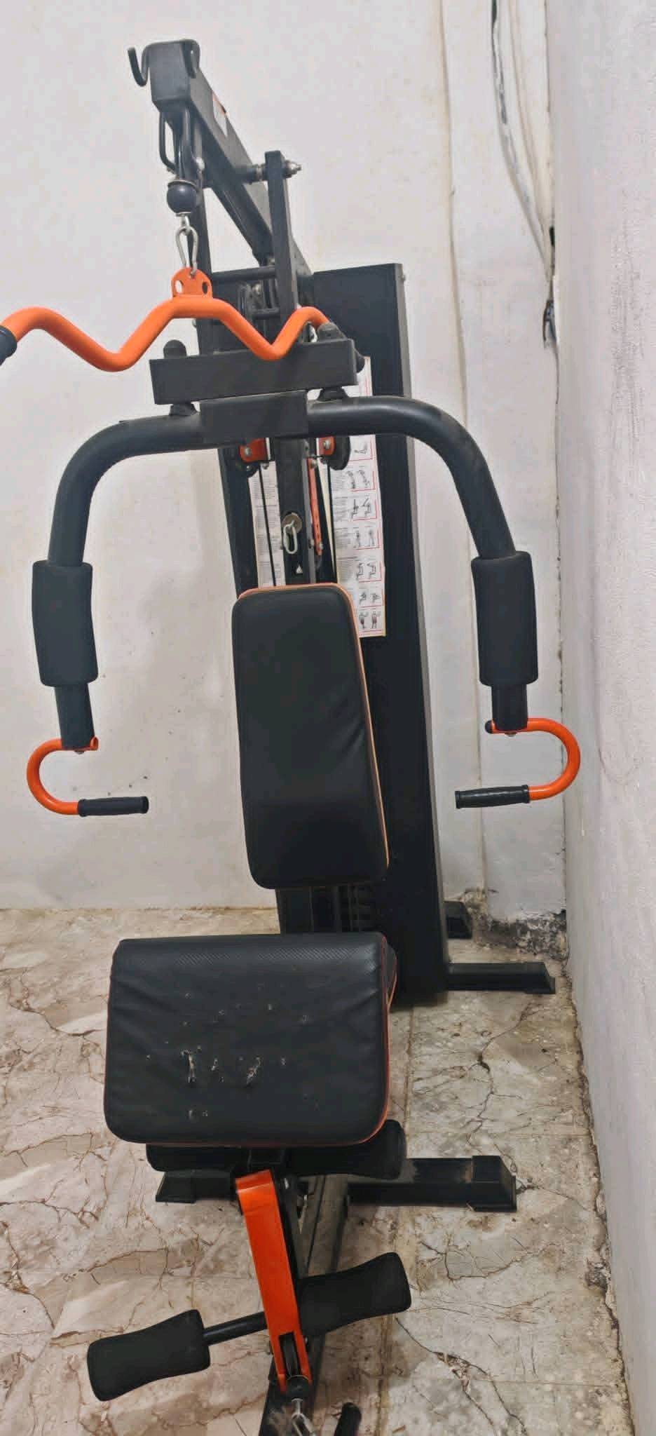 السلام عليكم
جهاز ملتي جيم تمارين عديدة . مستخدم
  سعر البيع 350الف قفل
عنوان الجهاز موصل ***********