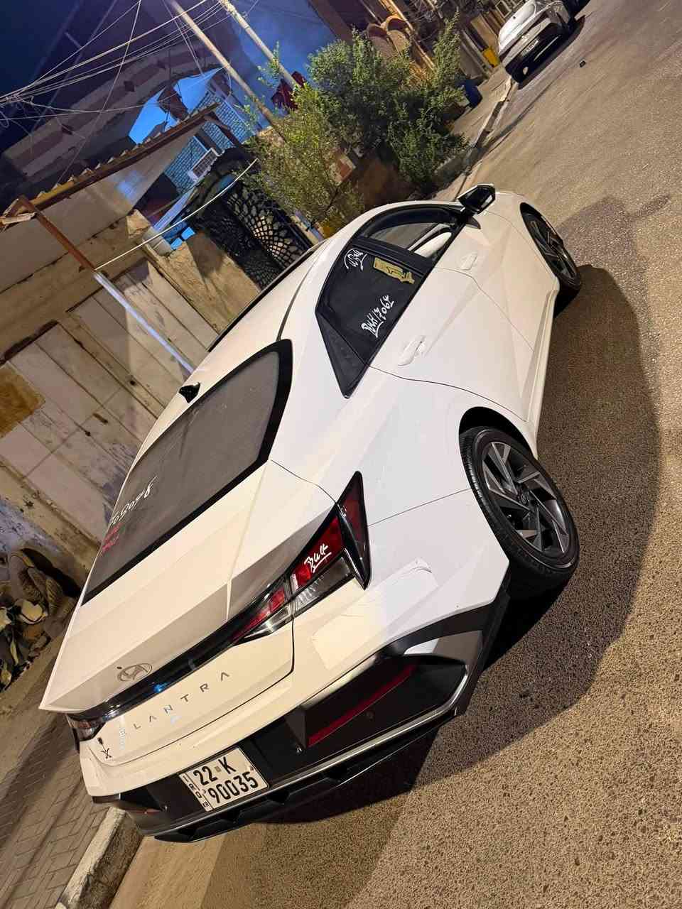 سلام عليكم الانتره تجميع صيني مديل 2024بيه باردات 3 ماشيه 42الف  رقم الهاتف ***********السعرر127بيه شي قليل  مكاني بصره القبله حي جامعه
