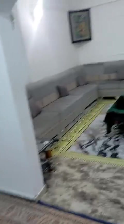 شقه في مجمع سكني حي الحسين البصره طابق3 3غرف حمامين استقبال معه حمامين بلكونه عشارع مغزن هول مساحته147طابو ***********
