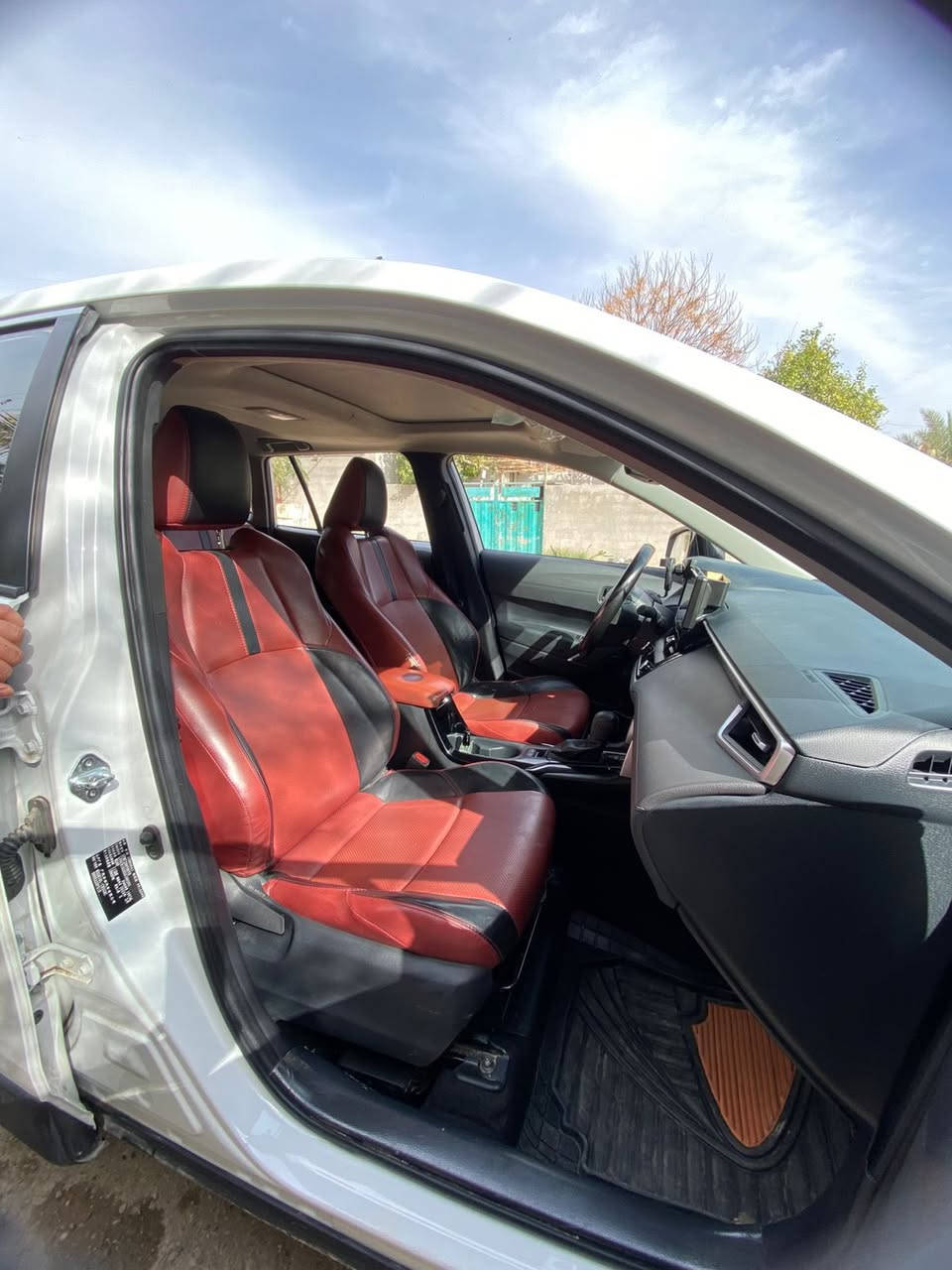 تويوتا فروتلندر 2025
💺جلد احمر بلادي كرسي كهرباء
🧮عداد ديجتل 
💥رادار مانع تصادم 
🛣️تحديد مسار
✨قياده شبه ذاتيه 
✨محرك 2.0 مع محرك كهربائي ⚡️ 
🔋بطاريات ليثيوم أيون 
🔐دخول ذكي بدون مفتاح
🛞ويل كب17
📷كاميرا خلفيه بلاديه
🪙تحكمات ستيرن جهتين
💎قطعتين تبريد
🪙تطعيمات بيانو بلاك
💎سايد بريك بصمه
💎اوتو هولد
💎لايتات زينون
💎إشارة في المرايا الجانبية 
💎ابل كار بلي 
💎مانع انزلاق
السياره جديده ونظيفه ماشيه 27ألف بس
كفاله عامه عدا بارد بسيط 
اعلى فئه الي تجي كشنات احمر واسود بلادي وكرسي كهربائي 

+964 780 397 6045


**إذا كنت صاحب هذا الإعلان وتريد حذفه لأي سبب، رجاءا أرسل رسالة إلى الدعم الفني**