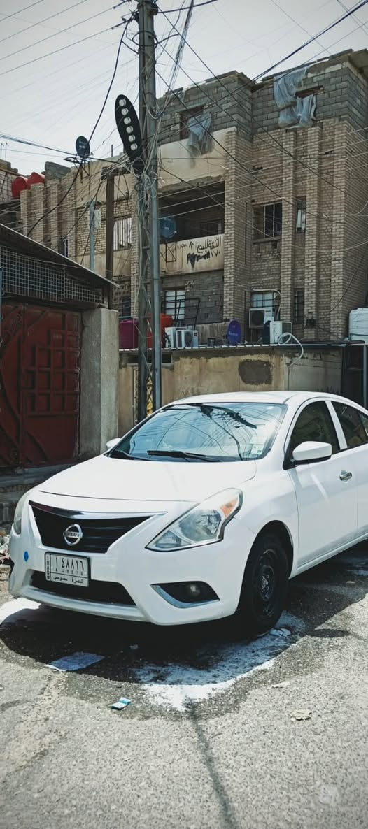 سلام عليكم نيسان فيرسا للبيع كفاله عامه من دعاميه للدعاميه مديل 18 سياره كير عادي  حيل جديده وع ايدي شرط حته الحداديه مكفوله قطره مال زنجار ما بيه تخم تاير حداديه حداديه تبريد شرط تحويل هزه جديده وكلشي مكمل كبل بسمك مكاني بصره سعر 88وبيه مجال ***********
