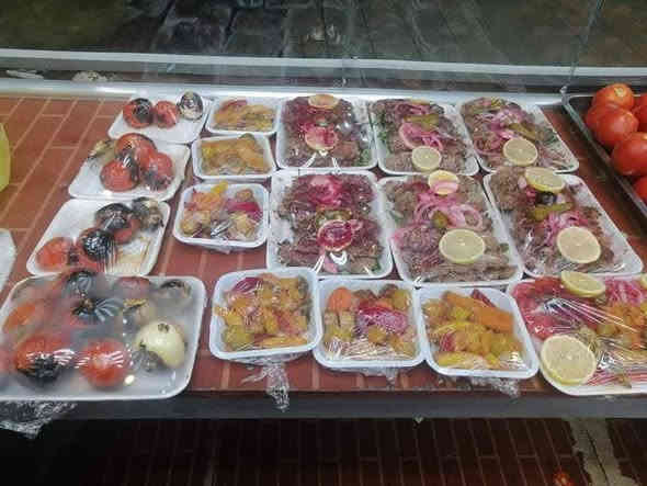 ✨ مشويات وقصابة حيدر جاسم ✨
الطعم الأصيل والنكهة الي ما تنسى 🔥

⏰ أوقات الشوي: من 1 ظهرآ– 11 ليلآ
🥩 جميع أنواع اللحوم الطازجة + بيبسي مجانًا 😋

📞 للحجز والطلب: ***********
📍 بغداد / الحسينية – قرب مطعم الأمير، مجاور مقهى ليالي إسطنبول

✅ جودة • طعم • خدمة مميزة
مشويات حيدر جاسم.. عنوان اللذّة الحقيقية! 🌟
