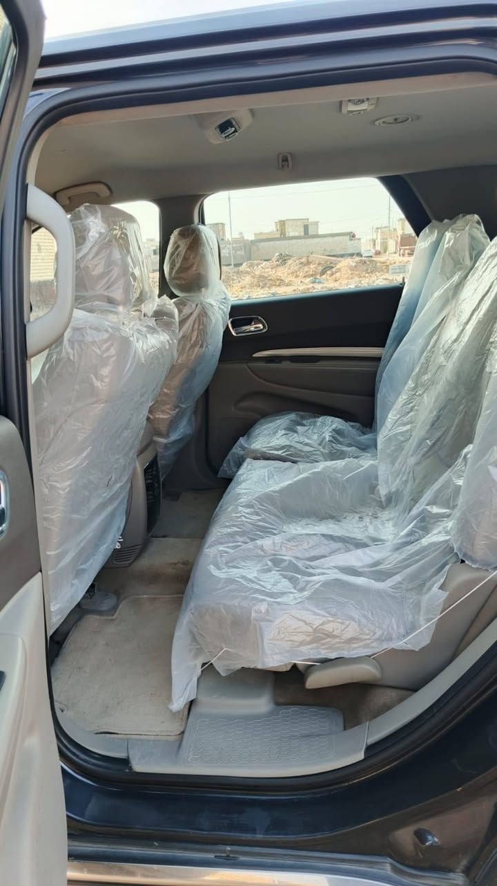 السلام عليكم
البيع دورنكو 2012

كفاله عامه من صبغ و ضربه وبدون كص كفاله من الكص

فقط بيه هاي مضحلك بل صوره بل جاملغ المامي ول باقي كفاله عامه 

فول 1/1

تحكمات استيرن

شاشه 

منضومه زنزن الصلي 

كامره خلفيه 

تبريد ثلج 

تدفئه نار 

سياره جاهزه من الدعاميه للدعاميه ومكفوله

اني مكلف بل نشر ما ارد خاص هاذا رقم راعيه ***********

ول سعر 90 ورقه وبيه مجال   في النجف الاشرف المكان السياره
