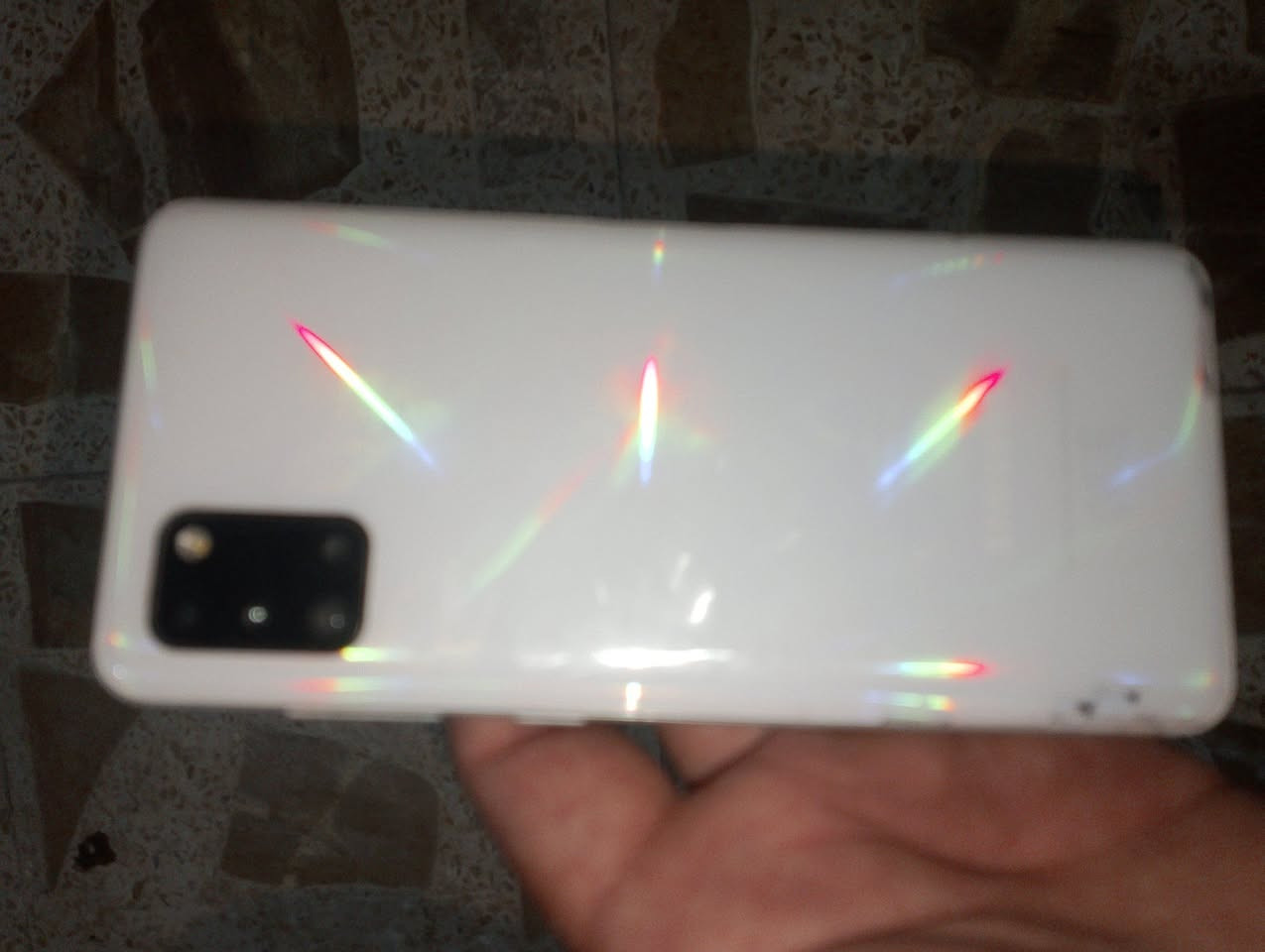 جهاز a31
ذاكرته ب128 مبدل شاشه ب70 مكان شعله بغداد ***********
