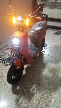 ماطور شحن اللبيع ماطور نضيف ماصرلي شهرين من شتريتو لايت اشاير بيي بصمت...