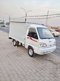 شاحنة قفلي • ١٨ ورقة