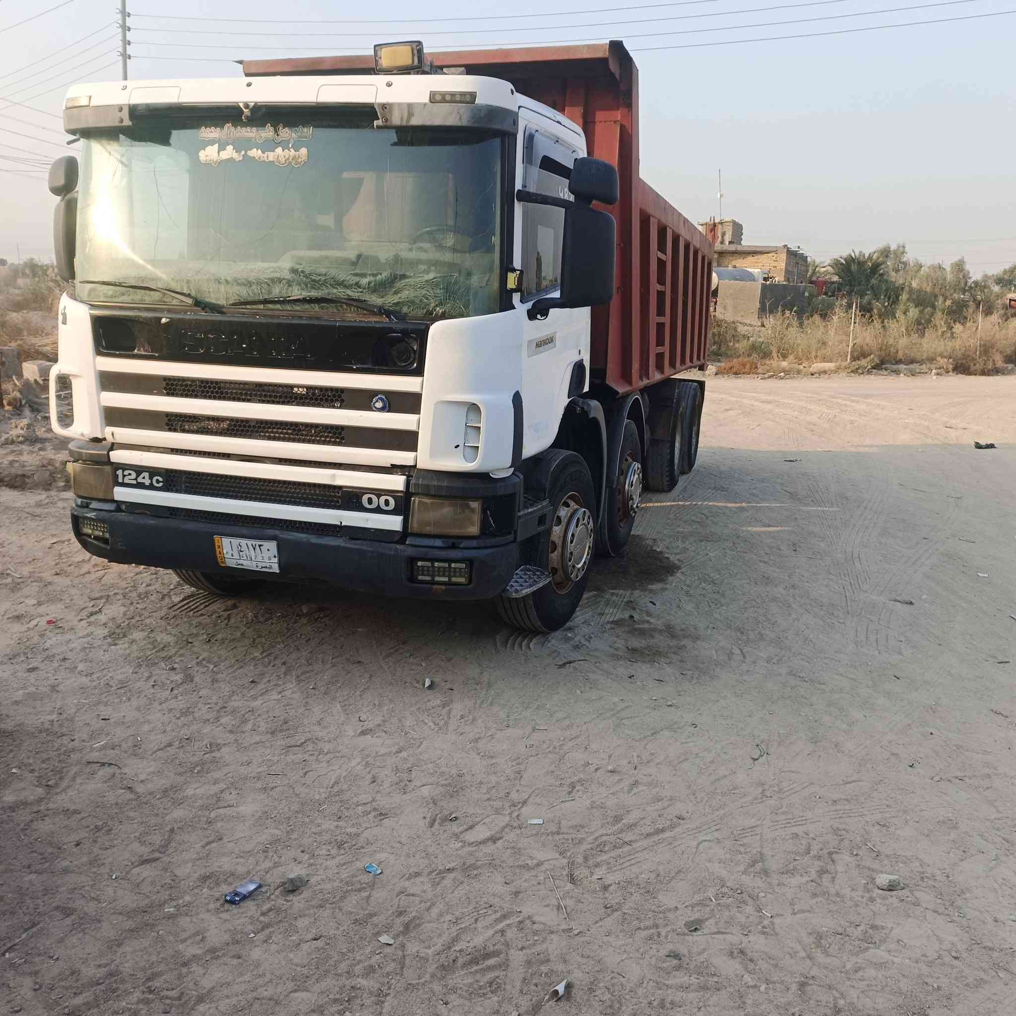 سلام عليكم سكانيه مديل 2000 رقم بصره سنويه 28 تخم تاير عوزه زوج واحد مكينه انجكتر جديده قبل شهرين شادهه اتصل وبل خدمه ***********
