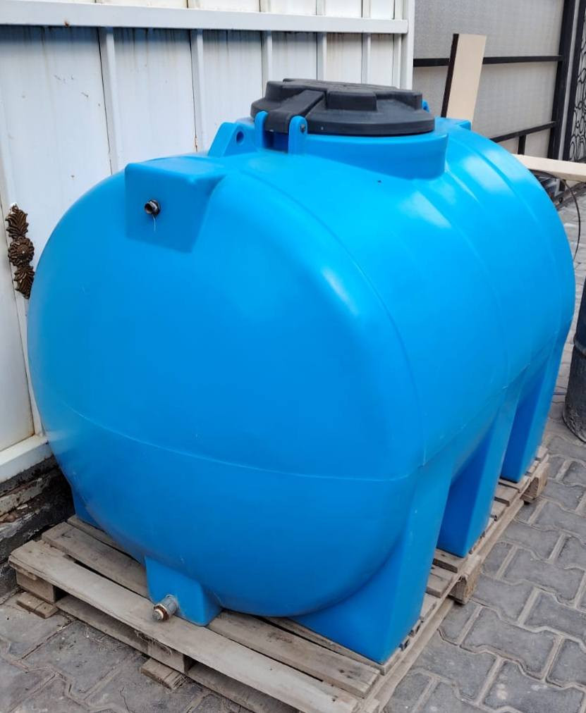 🔴تانكي مي أردني نوع الأصيل للبيع🔴
التانكي سعة 1100 لتر ...استخدام 4 أشهر فقط بعده جديد ومشدوده بيه الطوافه، وبيه مي حتى من تجي عليه اشوفه بنفسك...وياه السكيبه الخشب.
المكان بالاعظمية. 
⭕️ السعر 125 سعر ثابت ⭕️ لأن سعر الجديد مالته هسه ب 210.


**إذا كنت صاحب هذا الإعلان وتريد حذفه لأي سبب، رجاءا أرسل رسالة إلى الدعم الفني**