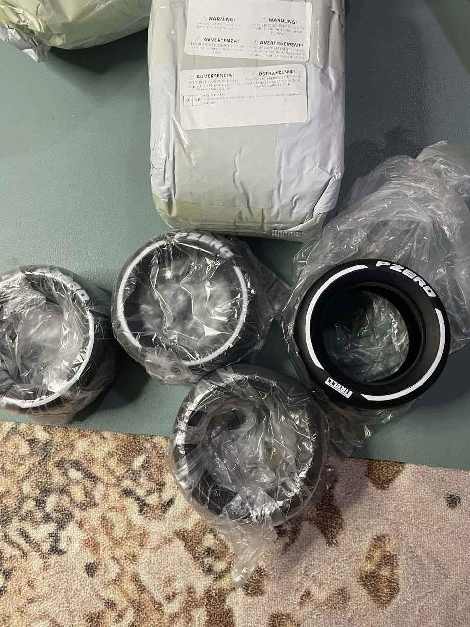 ثلاث طخومة تايرات مال سيارات  ليكو فراري تفاصيل موضحة بل صور على اول تم كلهم ب ٢٥ الف شامل التوصيل


**إذا كنت صاحب هذا الإعلان وتريد حذفه لأي سبب، رجاءا أرسل رسالة إلى الدعم الفني**