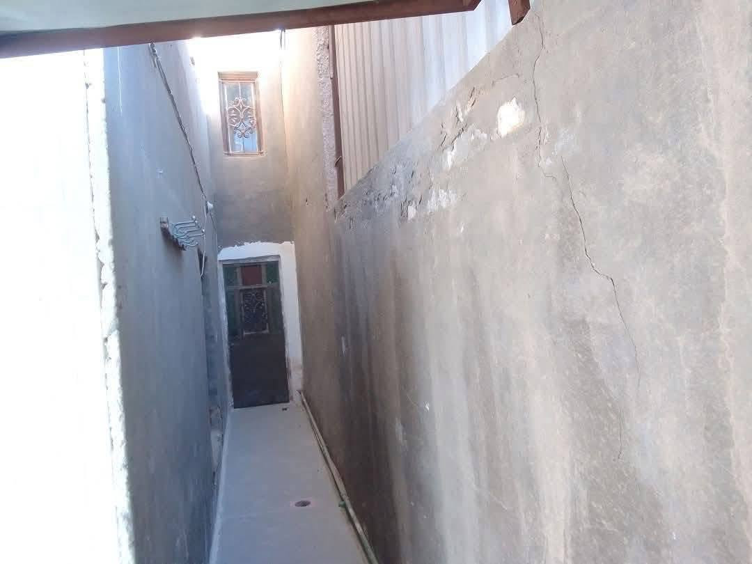 السلام عليكم مكتب عقارات الشمس  مقابيل المستشفى التركي !!!
                         بإدارة ((أحمد الگريطي))
                    
    ☎️***********
                        ☎️***********

🏠دار للايجار مساحه ١٣٠م طابقين يحتوي على غرفه وكليدور مفتوح على المطبخ وصالة ومجمع صحيات وحمام خارجيات وكراج سياه أما الطابق الثاني يحتوي على غرفتين وسطح 

⁦^⁠_⁠_⁠_⁠_⁠_⁠_⁠_⁠_⁠_⁠^⁩⁦(⁠☆⁠▽⁠☆⁠)⁩⁦(⁠☆⁠▽⁠☆⁠)⁩⁦^⁠_⁠_⁠_⁠_⁠_⁠_⁠_⁠_⁠_⁠^⁩

🌎 الموقع شارع 80 حي العسكري قريب جدا من شارع 

⁦^⁠_⁠_⁠_⁠_⁠_⁠_⁠_⁠_⁠_⁠^⁩⁦(⁠☆⁠▽⁠☆⁠)⁩⁦(⁠☆⁠▽⁠☆⁠)⁩⁦^⁠_⁠_⁠_⁠_⁠_⁠_⁠_⁠_⁠_⁠^⁩

💸💰 قيمة الإيجار 300
