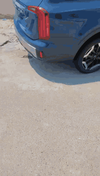 السلام عليكم
كيا تولورايد اللون مميز 
موديل2023 
ماشية/40 الف كم
دواخل منفصل 
رجاج استيرن توقف ذاتي 
شحن ويليس كافه المقاعد
تحكم ستيرن 
حساسات
كامره دواره
كشن هيتر 
نقطه عمياء
رادارات جانبيه 
رادارأمامي وخلفي وجوانب
اشاير بالمري 
بصمه ابواب
بصمه تشغيل عن بعد 
هند بريك بصمه
حجم المحرك 3800
♦الحادث جاملغ بنيد فقط صبغ
 رقم شاصي 5xYp64GC9PG339669
♦السياره بدون تبديل 
♦السياره بدون رقم. تسجل في جميع المحافظات عدا الاقليم. 
♦السعررر265
للاستفسار آتصل آو واتساب
***********
