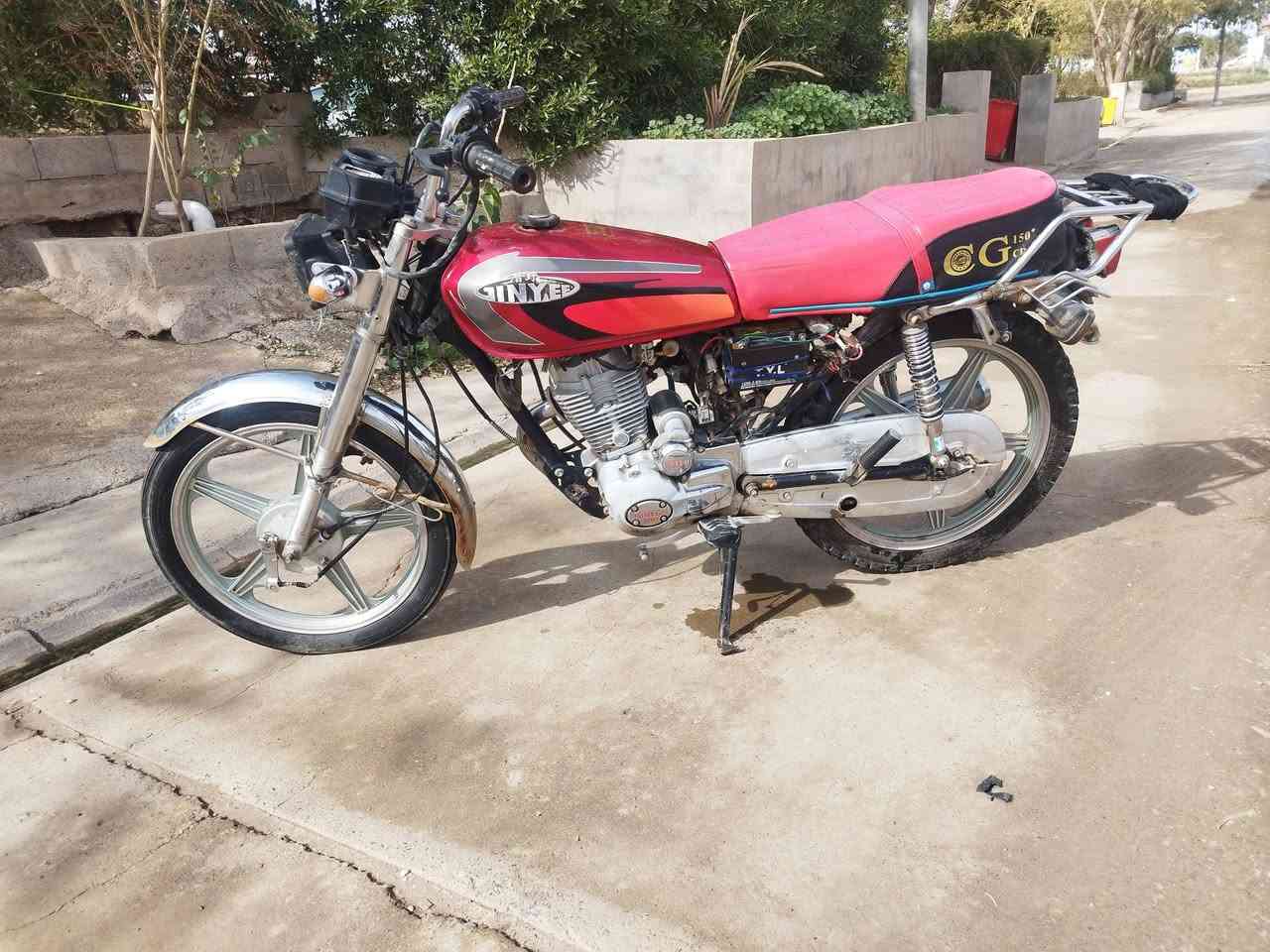 سلام عليكم مااطور جني للبيع سعر 350 موديل 2020 المكينة مامفتوح  رقم الهاتف *********** أو الخاص
