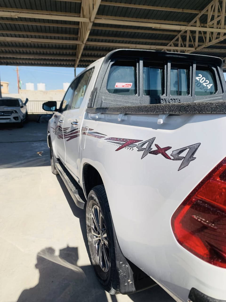 للبيع تيوتا فورويل ٢٠٢٤ سعودي فول تماتيك رقم مثنى مكانها السماوه كفاله عامه لااتسفسار ***********
