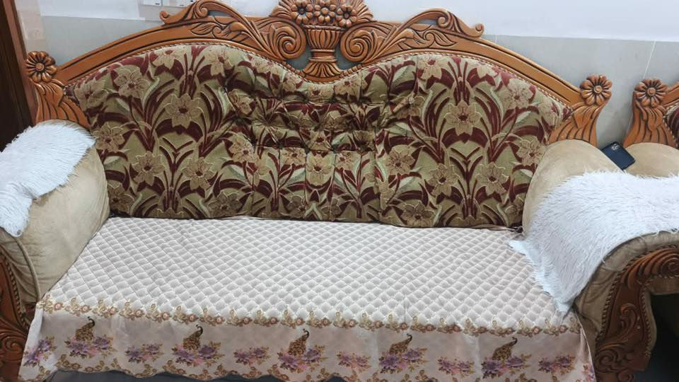 تخم للبيع نظيف جدا مثل مموضح بالصور السعر200 حله ابو غرق استفسار
***********
