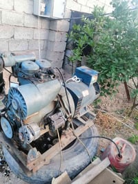 محرك للبيع.    اريد مكانه ٣ بستم  محرك نضيف   طرمبه. ضعيفه.     سعره ١...