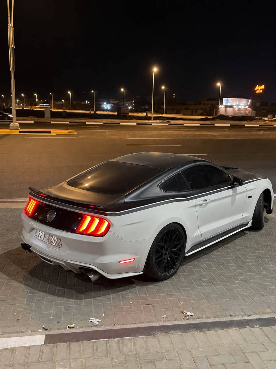 السلام عليكم موستنك Gt بريميوم مديل 16 محدثه 21 للبيع او المراوس رقم اربيل هزه وسنويه جديده تحويل مباشر 
السياره فول الفول دشبول 7 الوات اشاير ترحيب مودات قياده كشنات كهربائي تبريد تدفئه وبعد هواي مواصفات 
السياره جديده بمعنى الكلمه وبيهه اضافات كلش هوايه عليهه لد متغير عليهه ثلاجه 10 نمر ب المناسبه السياره توني شادلهه مكينه جديده ومكينتهه القديمه موجوده يعني كير مكينه اكسل حداديه تبريد وحتى ويل وتايرات تخم جديد جاهزه ع اخر حبه ..
السياره ضربتهه جدا خفيفه وصور الحادث ب المنشور جاملغات خلفيه صبغ والبجم تلث قطع محدث جاملغين وبنيد  والسياره لا شاصي لا لغد ماشيه 68 ميل ب النسبه لخواتهه زيرو 

السعر 158ولحد يقارنهه ب المهجومات والمنتهيات من الاستعراض سياره جديده مكاني البصره🌎
***********
***********
