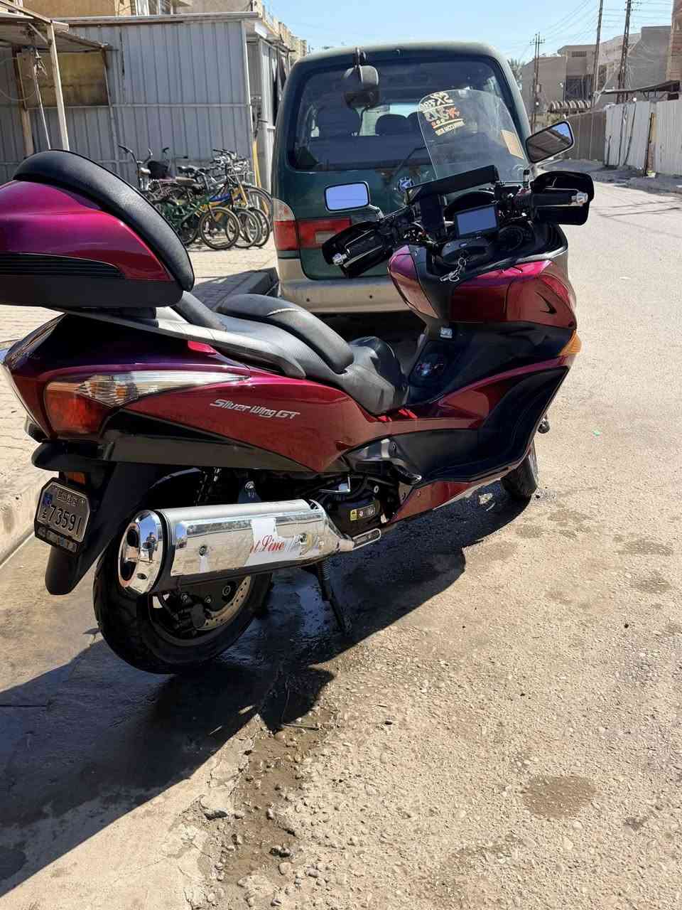 سلفر ونج جيتي للبيع جديد بس كفرات نضافه 90/100    سعر 30 وبيه مجال
مكان بغداد ***********
