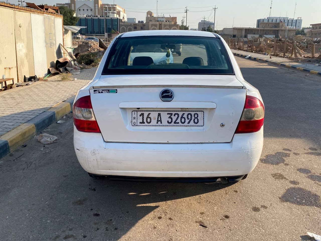 السلام عليكم طيبه مديل 14 للبيع سنويه ل27 
رقم انكليزي قادسيه  داخله هزه السياره بيها باردين باب وجاملغ جاهزه كير مكينه حداديه تخم بخاخات بلكات فيت بم لايت زنون شاشه بلاجكتور تبريد كامل بس كمبريسر عاطل التدفئه شغاله السياره جاهزه ونضيفه السعر 40 وبيها مجال المكان نجف
 للأتصال ***********
