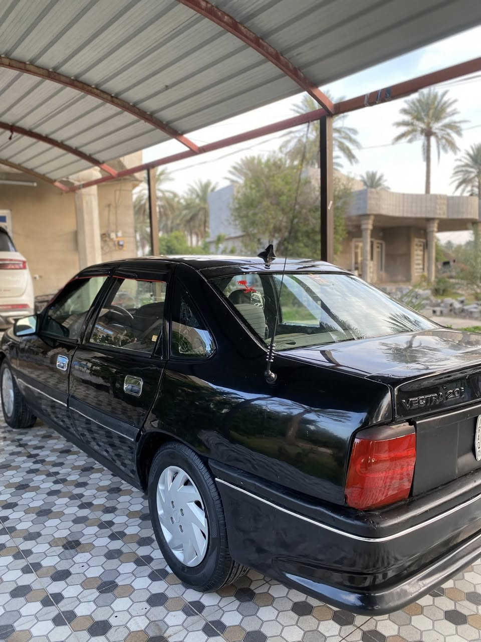 ياالله السلام عليكم اوبل فكترا للبيع رقم انبار  مشروع وطني سنويه لنهايت27 يعني لل28 كير ومحرك كفاله  تخم تاير جديد  صدر جديد داخلها جديد بطاين بوب جدد كهربائيات كلها شغاله كيجات كله شغال اشاير لايتات مابيها نقص برغي وماتحط عليها الف مصبوغه جماليه  تقفيل كل البوب جام كله شغال  جاهزه من دعاميه لدعاميه مكانها صلاح الدين قضاء الضلوعية سعرها 31وبيها مجال للشراي للاستفسار اتصل وتدلل
 بي وتساب***********
***********
