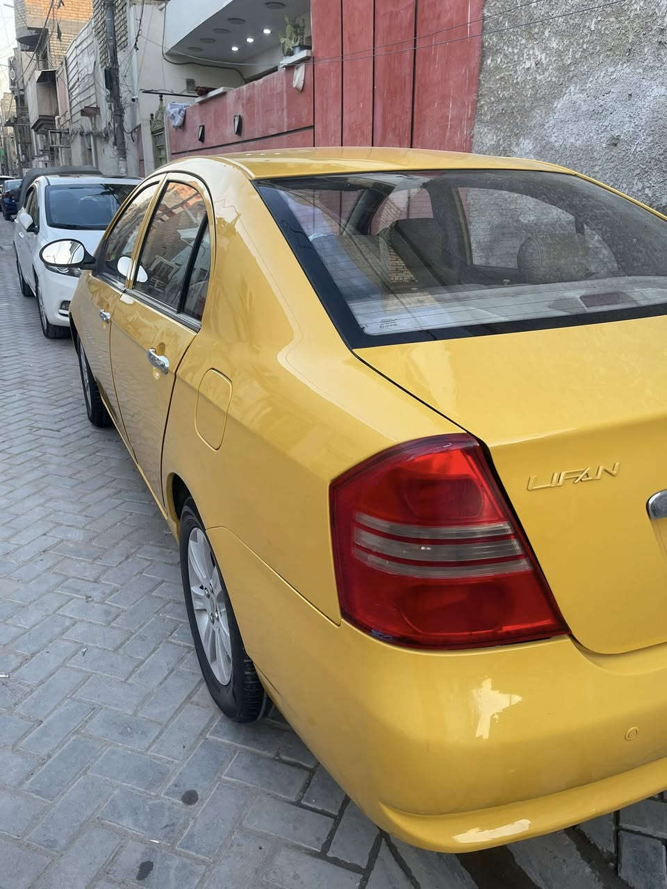 ليفان 620/2011 السياره مصبوغه عام جماليه السياره محوره مكينه وكير
السعر 45 وبيها محال 

بغدادمدينه الصدر 

***********
