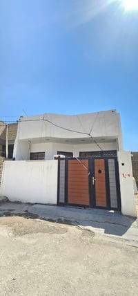 بيت 100 متر طابق واحد مجمع العدل الثاني لليجار السعر 400 الف  للستفسار...