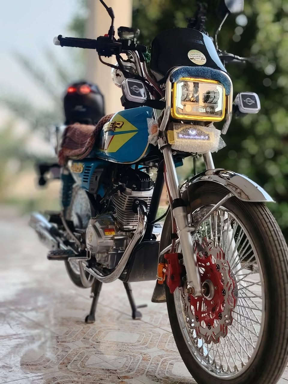 يا الله السلام عليكم تايجر للبيع موديل 25 اربعه جير المحرك مالته 125
موديل 25 وراق سكنر  جديده كلش بعدهي صفاره صارله شهر من ماخذه الدراجه نظيفه شوفه عينك شراي بيك خير وتدلل عنواننا بابل حمزه الغربي الغزالي والدراجه نظيفه ما صار لها واي من ماشيه شراي دق على هذا الرقم وبيك خير وتدلل***********

