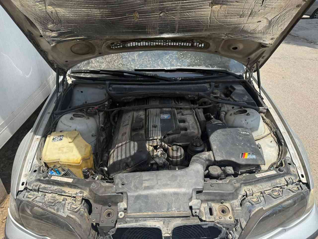 السلام عليكم 
بي ام للبيع موديل 2000 محدثه 2005 صبغ جديد  ويل ام 17 تخم تاير سستم صوت احترافي صاير عليه 35$ شاشه تاب اصليه استيراد خاص داخل جلد كشنات رياظيه كهرباء   وتدفئه بلكشنات لدات بل ابواب السياره مغلفه عازل صوت وحراره من الداخل تغليف كامل هدرز وبيها عقل مزود تسارع بدون طلقات محرك 30 دبل فانوس شاده بلجديد  بم ممدوح هوة وكير جديد صاروخ كامل  صدر كامل داخل مغلف كابون فايبر الترايش كلهن سكيورتي شغال تصعيد جام تنزيل علبلاد مري قلاب عند التقفيل  سيارة مال جناي ع ايدي 
السياره باسمي رقم اربيل يرادله بس تجديد سنويه 
السعر 90$ وبيها مجال 
وهذا رقمي 
0770786392
مكان السياره بغداد البياع


**إذا كنت صاحب هذا الإعلان وتريد حذفه لأي سبب، رجاءا أرسل رسالة إلى الدعم الفني**