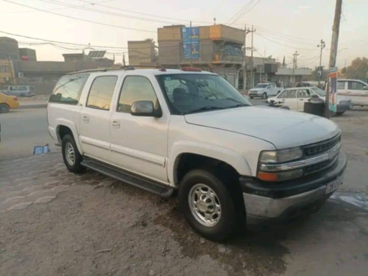 للبيع او مراوس الفينية فحل ٨ براغي طبلة ٢٠٠١ محرك ٥٣٠٠ كير ١٠٠٠ مكفولات رقم انكليزي بسمي تخم تاير باتري جديد تبريد ثلج سنتر شاشة سيارة احلا من الصور دواخل حلوة سعر ٩٥ بغداد الراشدية ***********
