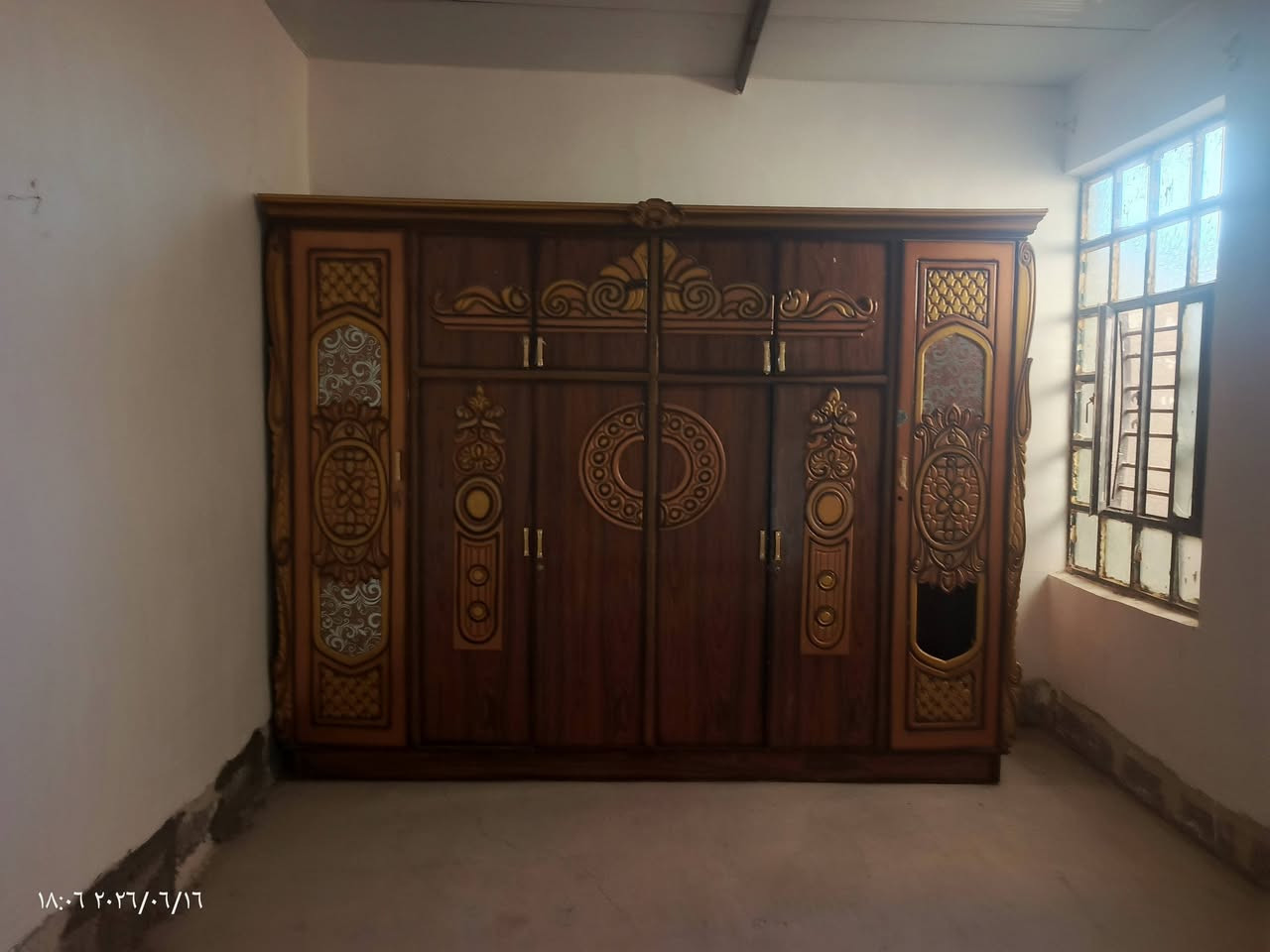 سلام عليكم قرفه للبيع نوعيه ممتازه اب 500الف  رقم  مكاني بغداد ابو غريب الهاتف بي واتساب ***********
