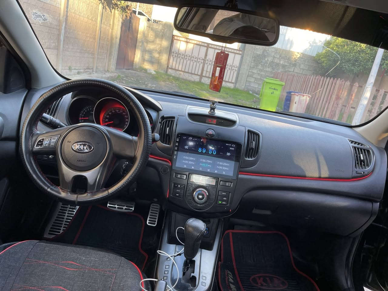 سيراتو خليجي 2011
فول موصفات بدون بصمة فقط
كير ومحرك شرط مكينة بعد مامفتوحة
تبريد  تدفئة شرط 
لايت زينول  شاشة كامرة 
سنوية وهزة ولوحات جدد 
بسمي اني الشرعي
كاربون بانزين 

⚠️الضرر  اربع قطع بدون دواخل 
⚠️السقف بي تقحيل جدآ قليل  فقط 

السعر ٨٨ ورقة 
***********/واتساب
***********
مكاني   دوميز / الزهور    بل موصل
