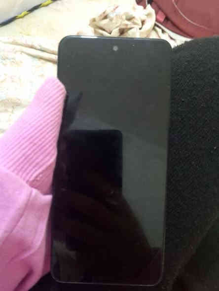 تليفون ردمي 71 جديد اشتريته300و50 اروسه ابيفون 13 حتلو مستخدم عنواني حله نادر  تواصل رقم ***********
