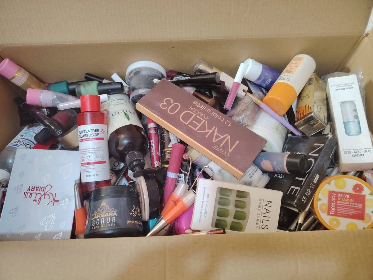 شروة كوزمتك اوربي  
عدد 30 كارتون 

بيع كل الكمية 

تصفيات ستوكات 

تواصل 

تيليفون + واتساب ***********
