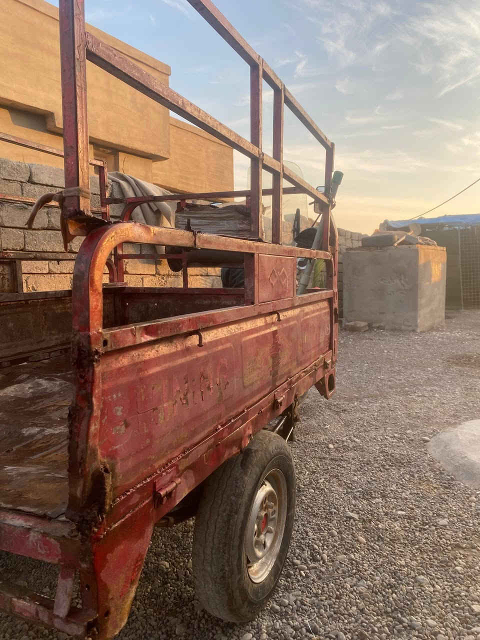 السلام عليكم ستوته للبيع السعر 600
***********
