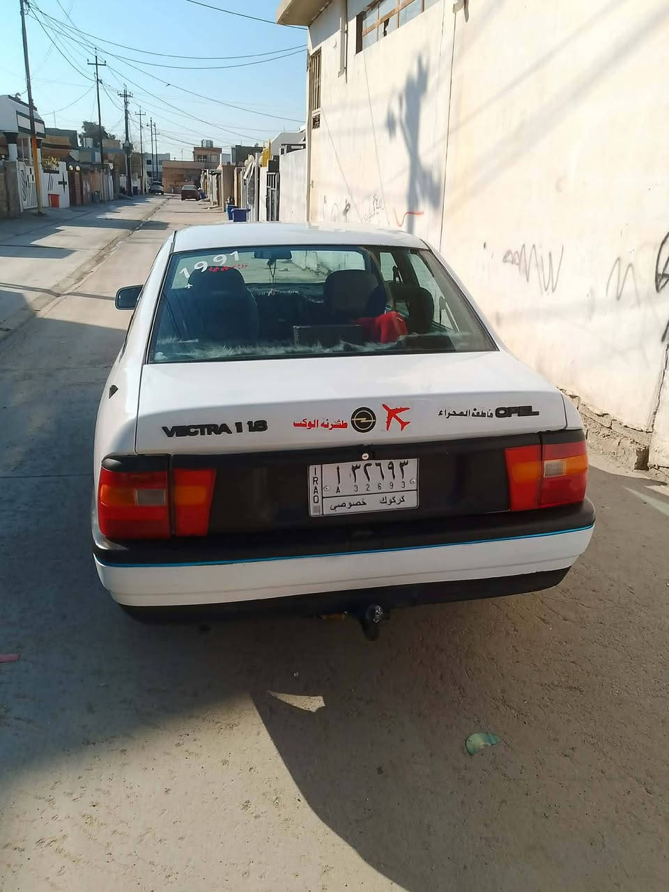سيارة فكترة 18موديل 91 بسمي سنوية  ال29 السعر 50قفل  رقم ***********
