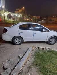 سوزوكي • ٢٠١٠ • مكينة ١٦٠٠