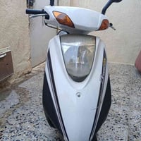 دراجه نوع بريز  للبيع  العنوان بغداد حي النصر  السعر خاص  07779529355