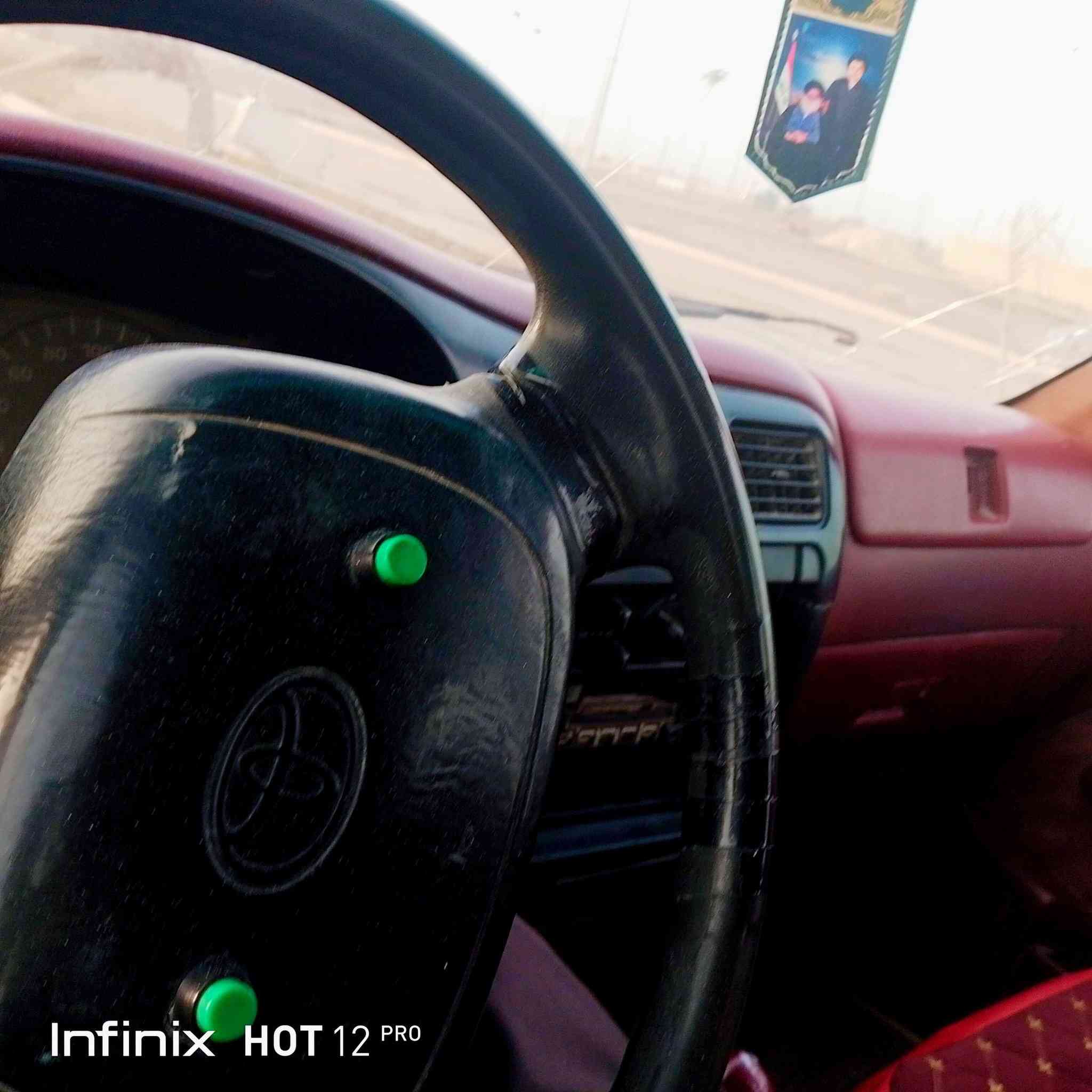 السلام عليكم 
سياره بيكب للبيع موديل 2000
گير .  محرك . خير من الله 
كهربائيات كلها شغاله سياره مال جناي
السعر 60 
التفاصيل خاص
او هذا الرقم ***********
