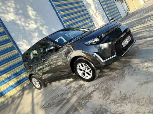 السلام عليكم 
Kia Soul
2023
اللون نفطي

ماشيه 37mi
دخول جديد ترقيم جديد تريد تحويل تريد وكاله رقم اربيل
المواصفات
شاشه
كامره
رادار امامي
رادار جانبي
رادار خلفي
نقطه عمياء
تنبيه اصطدام
تنبيه خروج عن المسار
قياده ذاتيه 
ويل كب
تحديد مسار
تنبيه خروج عن المسار
كروز سرعه
اوتو ستوب
تنبه اصطدام
شاشه ديجتال
اوتو ستار

صور الحادث بالمنشور بدون دواخل
ايرباك برده وستيرن 
للاستفسار ***********
السعر144$
الموقع بغداد الكاظميه چكوك
