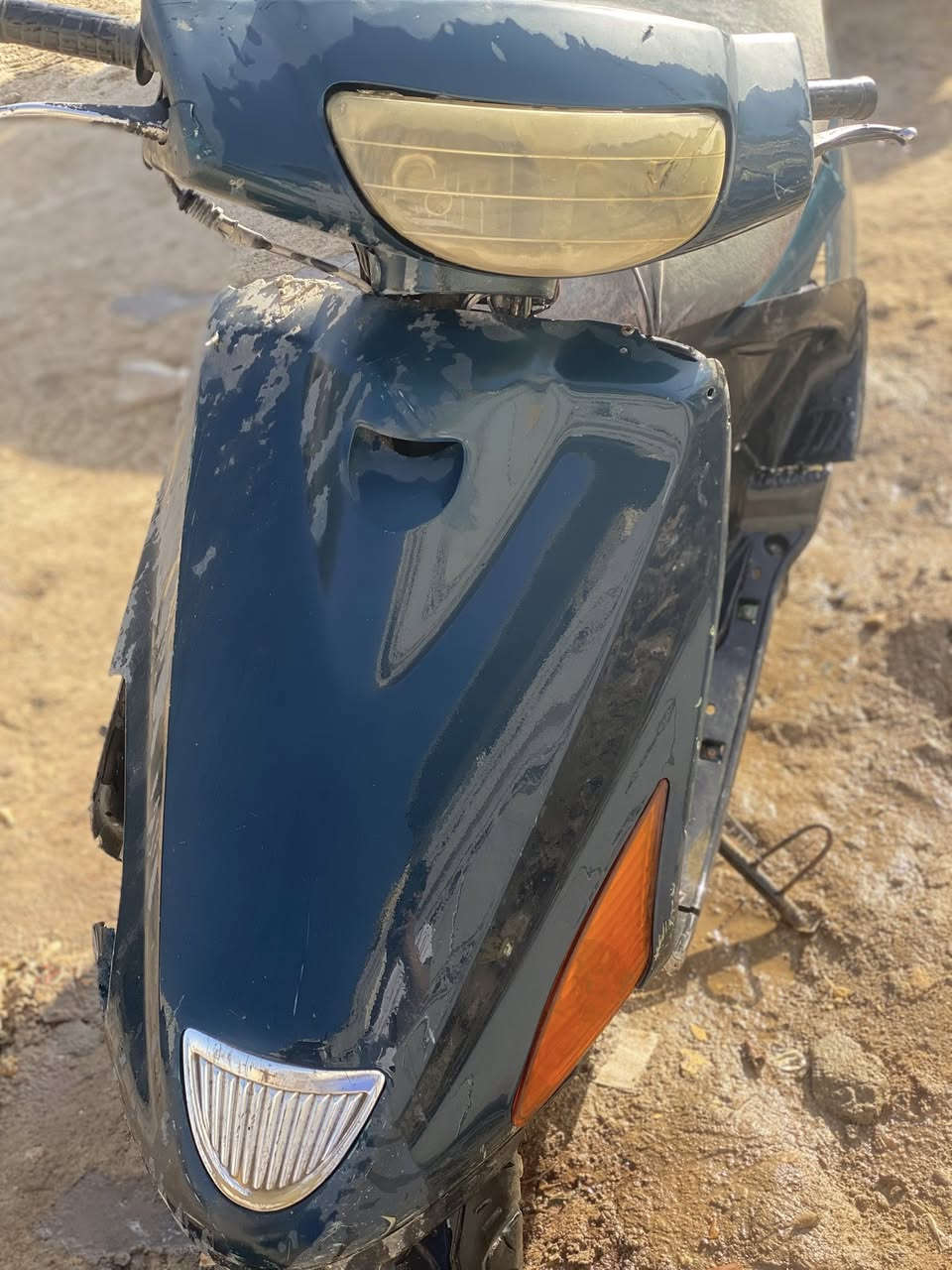 دراجه فراشه. للبيع.   السعر 100 و بيه مجال الدراجه شغله
المكان الديوانيه 

شراي يتصل ***********
