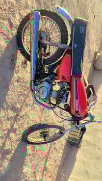 دراجه يراني اللبيع نامه دراجه كلك كلك  السعر 300 بيها مجال 07843897877