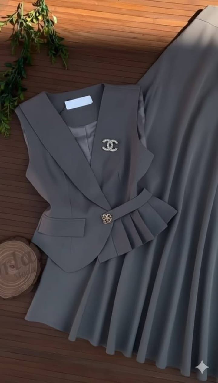 الاستفسار والحجز فقط واتساب+9647775744834

قياسات 38,40,42,44,46,48 
السعر 37


**إذا كنت صاحب هذا الإعلان وتريد حذفه لأي سبب، رجاءا أرسل رسالة إلى الدعم الفني**