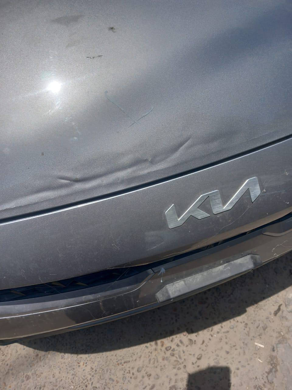 السلام عليكم
كيا فورتي موديل 2024 ماشيه 46 محرك دوش 
اني مستوردة وكله باسمي نص فول 
بيه جاملغ حار موضح بصورة وحاحدثه بصورة باب بارد وانطخت بالعراق باب الثانيه هم بارد كما موضح بصورة بنيد بي طخه بسيطه بارد سيارة على ايدي مكفوله من كل نواحي عده حادثه رايده ب158$
مكاني بغداد حي البساتين


**إذا كنت صاحب هذا الإعلان وتريد حذفه لأي سبب، رجاءا أرسل رسالة إلى الدعم الفني**