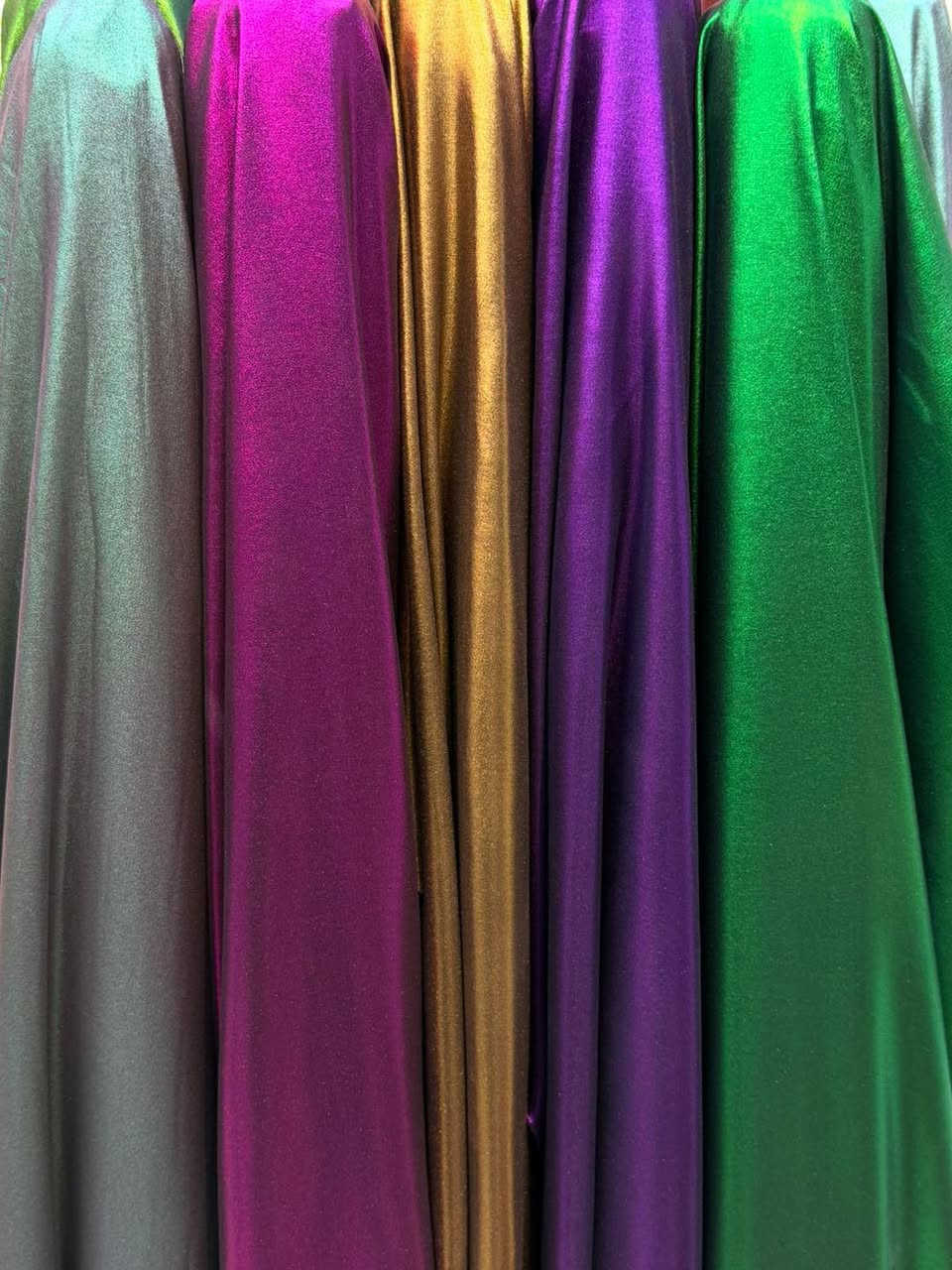 صباححح التخفيضاتتتت 🤩🤩

قماش  شيفون مايباخ. الأصلي 

خمايه كولش راقيه 

سعر قطعه ب5


**إذا كنت صاحب هذا الإعلان وتريد حذفه لأي سبب، رجاءا أرسل رسالة إلى الدعم الفني**