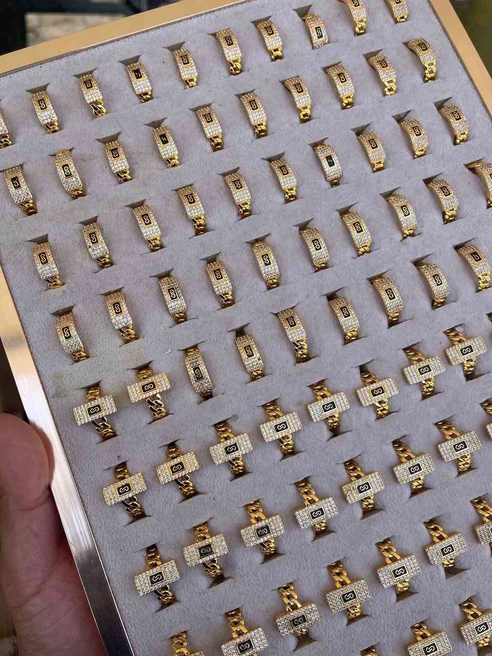 احلى الاكسسوارات وانسب الاسعار طلاء ثابت متوفر توصيل جميع المحافظات 🦋💟


**إذا كنت صاحب هذا الإعلان وتريد حذفه لأي سبب، رجاءا أرسل رسالة إلى الدعم الفني**
