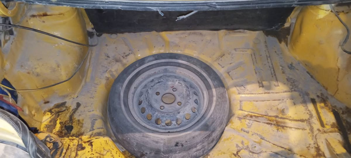 السلام عليكم مرخصه طبعا اخونا بالجروب سايبه موديل 2012 مكينه وقير اعطيك اياهن مشروطات قشرها برفعات خفيفه بس من الجهه السائق العنوان كربلاء شارع الشبانات واكو مقطع فيديو مفصل بيه الحكي *********** هذا رقمي بواتساب
