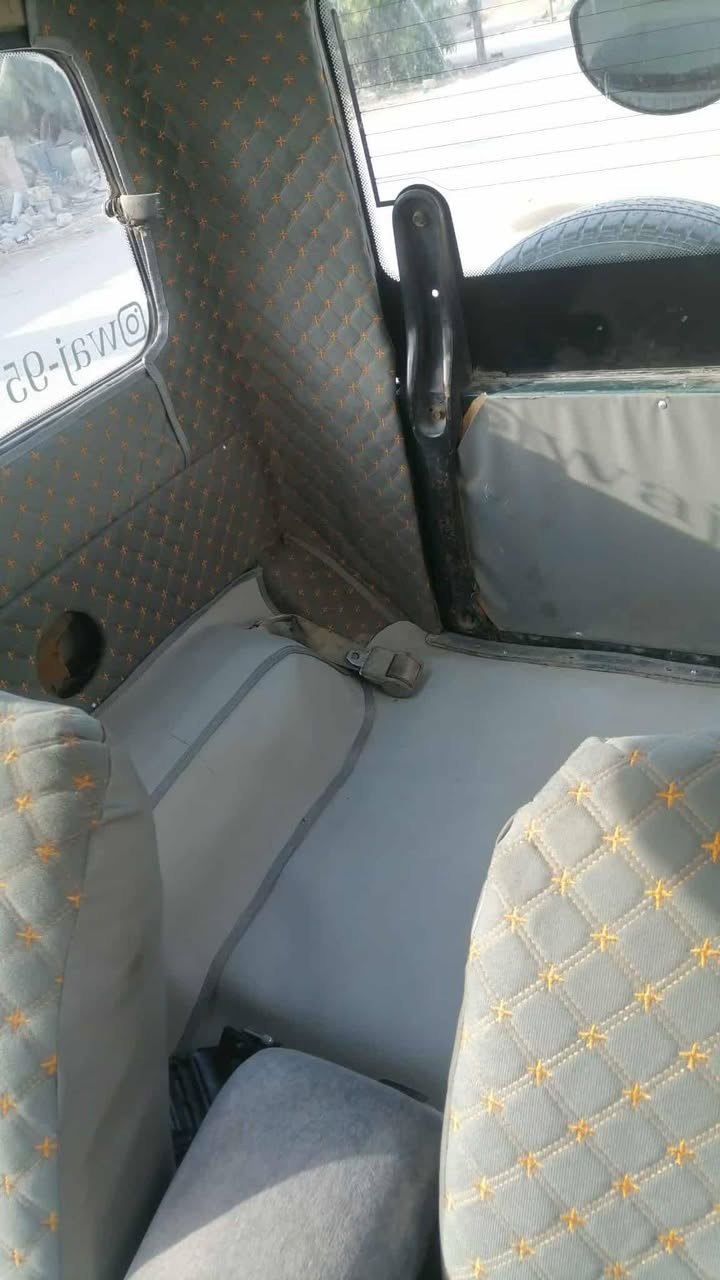 كيه روكستا
مَديل1994

تحويل مباشر
تخم تاير 
محرك   ثري واي 
كير عادي / 

#سعر35بيهه مجال

متواجد خاص


**إذا كنت صاحب هذا الإعلان وتريد حذفه لأي سبب، رجاءا أرسل رسالة إلى الدعم الفني**